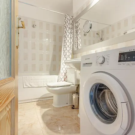 Americas Best! Torres De Yomely11 * Playa de las Americas (Tenerife)